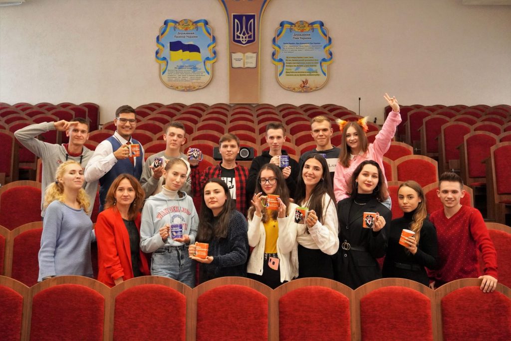 Image for: Святкування Дня факультету бізнесу та сфери обслуговування: Хто зверху?-дівчата проти хлопців